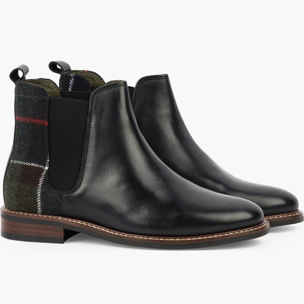 Barbour Sloane Chelsea Boot (Women) Black/Classic 7M (EU5) - Picture 4 of 15